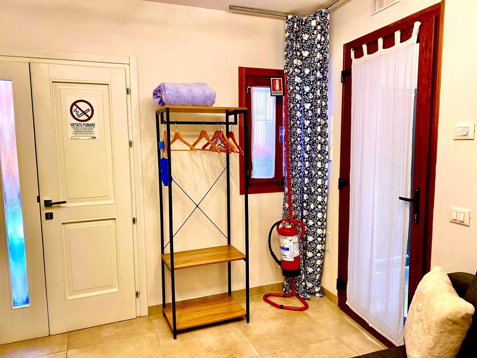 Casabella Chioggia Casa Indipendente Con Corte Exterior foto